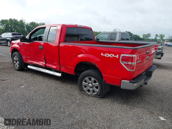 2013 Ford F-150 XL z VIN 1FTFX1EF4DFB74102, wystawiony jako IAAI lot #42612495 z przebiegiem 243 056 mil mil oraz . Historia ofert i sprzedaży dostępna na DreamBid. Obrazek 3.