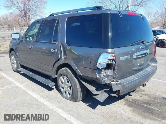 2010 Ford Expedition Limited z VIN 1FMJU2A52AEB63974, wystawiony jako IAAI lot #41853671 z przebiegiem 198 408 mil mil oraz . Historia ofert i sprzedaży dostępna na DreamBid. Obrazek 3.