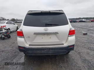 2013 Toyota Highlander with VIN 5TDZA3EH2DS035257, listed as a IAAI auction lot 41606436 with 208,721 mi miles and . Bid and sale history available at DreamBid. Image 16.