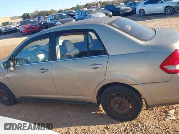 2008 Nissan Versa 1.8 S with VIN 3N1BC11E28L351929, listed as a IAAI auction lot 41431407 with 86,426 mi miles. Bid and sale history available at carsss.com. Image 15.