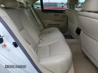 2017 Lexus LS 460 с VIN JTHCL5EF4H5028668, выставлен на аукционе Copart как лот 56200805 с пробегом 92 549 миль миль и Списание • Salvage title. История ставок и продаж доступна на DreamBid. Изображение 10.