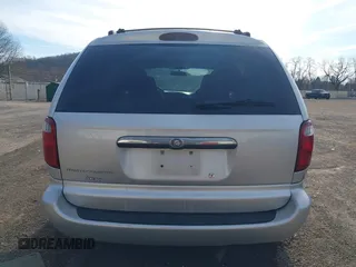 2005 Chrysler Town & Country with VIN 1C4GP45R55B238222, listed as a IAAI auction lot 41780737 with 166,880 mi miles. Bid and sale history available at carsss.com. Image 17.