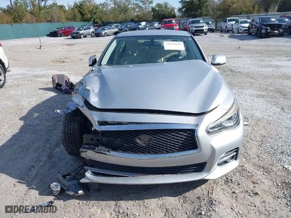 2015 Infiniti Q50 with VIN JN1BV7AP7FM352253, listed as a IAAI auction lot 41419619 with 131,640 mi miles. Bid and sale history available at carsss.com. Image 13.