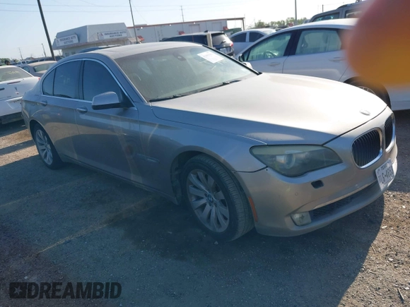 2009 BMW 7 Series 750i с VIN WBAKA83599CY35258, выставлен на аукционе IAAI как лот 42003363 с пробегом Не указан миль и . История ставок и продаж доступна на DreamBid. Изображение 1.
