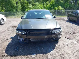 2024 Hyundai Elantra SEL with VIN KMHLM4DG2RU686933, listed as a IAAI auction lot 42030155 with 23,887 mi miles. Bid and sale history available at carsss.com. Image 6.
