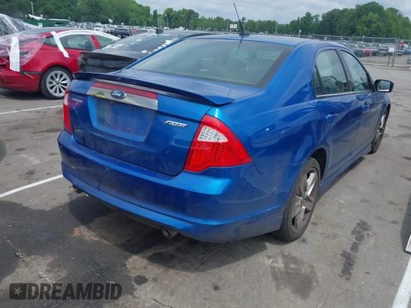 2011 Ford Fusion SPORT with VIN 3FAHP0KC2BR241508, listed as a IAAI auction lot 42135303 with 206,314 mi miles. Bid and sale history available at carsss.com. Image 4.