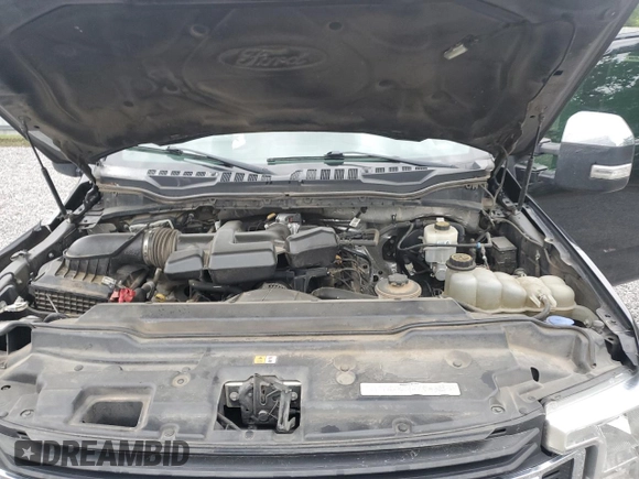 2019 Ford F-250 XL with VIN 1FT7W2B61KEC53666, listed as a Copart auction lot 60082005 with 147,277 mi miles and Salvage title. Bid and sale history available at DreamBid. Image 11.