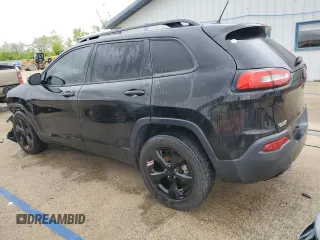 2018 Jeep Cherokee Latitude with VIN 1C4PJLCBXJD577610, listed as a Copart auction lot 55740775 with 120,776 mi miles and Salvage title. Bid and sale history available at DreamBid. Image 2.