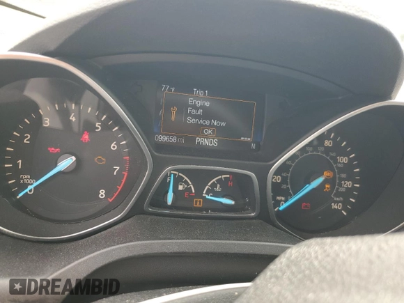 2017 Ford Escape SE z VIN 1FMCU0GD7HUA94744, wystawiony jako Copart lot #54209545 z przebiegiem 99 658 mil mil oraz Szkoda całkowita • Salvage title. Historia ofert i sprzedaży dostępna na DreamBid. Obrazek 9.