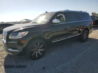 2020 Lincoln Navigator Black Label z VIN 5LMJJ3TT8LEL23124, wystawiony jako Copart lot #57820345 z przebiegiem 52 789 mil mil oraz Szkody całkowita. Historia ofert i sprzedaży dostępna na DreamBid. Obrazek 1.