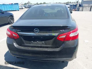 2016 Nissan Altima S z VIN 1N4AL3AP9GC175452, wystawiony jako IAAI lot #41979938 z przebiegiem 145 950 mil mil oraz . Historia ofert i sprzedaży dostępna na DreamBid. Obrazek 16.