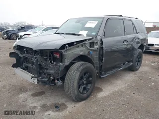 2020 Toyota 4Runner SR5 with VIN JTEBU5JR2L5779671, listed as a IAAI auction lot 41572359 with 87,458 mi miles. Bid and sale history available at carsss.com. Image 17.
