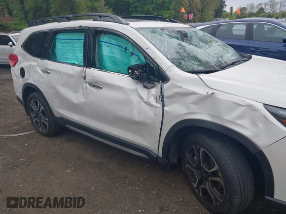 2024 Subaru Ascent Touring с VIN 4S4WMAWD6R3418603, выставлен на аукционе IAAI как лот 42212385 с пробегом 18 005 миль миль и . История ставок и продаж доступна на DreamBid. Изображение 6.
