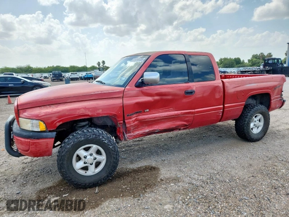 1996 Dodge 1500 z VIN 3B7HF13Z2TG185637, wystawiony jako Copart lot #61014135 z przebiegiem 191 810 mil mil oraz Szkoda całkowita • Salvage title. Historia ofert i sprzedaży dostępna na DreamBid. Obrazek 1.