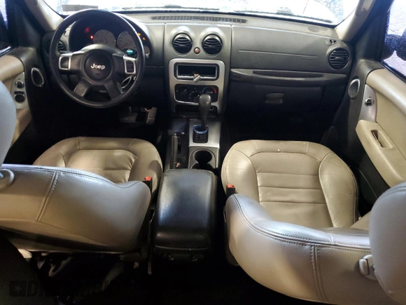 2004 Jeep Liberty Limited with VIN 1J4GK58K24W325483, listed as a Copart auction lot 62526335 with 130,862 mi miles and Salvage title. Bid and sale history available at DreamBid. Image 8.