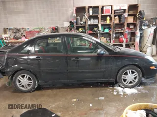 2002 Ford Focus SE with VIN 1FAFP34P22W113128, listed as a IAAI auction lot 41629366 with 127,530 mi miles and . Bid and sale history available at carsss.com. Image 13.