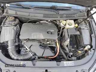 2015 Buick LaCrosse Leather with VIN 1G4GB5GR4FF263846, listed as a Copart auction lot 47768925 with 84,672 mi miles and Salvage Title. Bid and sale history available at DreamBid. Image 11.