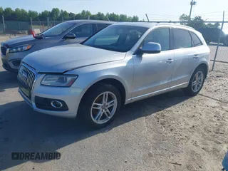 2013 Audi Q5 Premium Plus with VIN WA1LFAFP5DA072117, listed as a IAAI auction lot 42143286 with 235,199 mi miles. Bid and sale history available at carsss.com. Image 2.