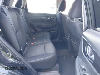 2019 Nissan Rogue SV with VIN KNMAT2MT4KP524855, listed as a IAAI auction lot 41787792 with 141,650 mi miles and . Bid and sale history available at carsss.com. Image 8.