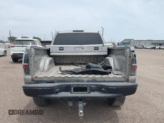 2003 Chevrolet Silverado 1500HD LS with VIN 1GCGC13U13F185851, listed as a IAAI auction lot 41941718 with 320,745 mi miles and . Bid and sale history available at DreamBid. Image 17.