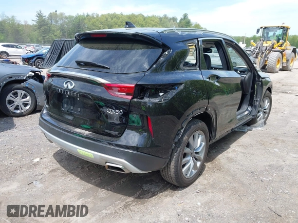 2021 Infiniti QX50 Luxe z VIN 3PCAJ5BB3MF109038, wystawiony jako IAAI lot #42232309 z przebiegiem 41 124 mil mil oraz . Historia ofert i sprzedaży dostępna na DreamBid. Obrazek 4.
