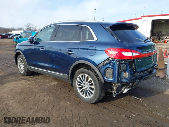 2017 Lincoln MKX Select with VIN 2LMPJ8KR9HBL25391, listed as a IAAI auction lot 41501001 with 101,696 mi miles. Bid and sale history available at carsss.com. Image 3.