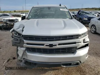 2019 Chevrolet Silverado 1500 RST with VIN 1GCRWDED7KZ302151, listed as a Copart auction lot 67872414 with 105,059 mi miles and Salvage Title. Bid and sale history available at carsss.com. Image 5.