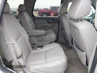 2007 Chevrolet Tahoe LT z VIN 1GNFK13017R359487, wystawiony jako IAAI lot #41744464 z przebiegiem 207 832 mil mil oraz . Historia ofert i sprzedaży dostępna na DreamBid. Obrazek 8.