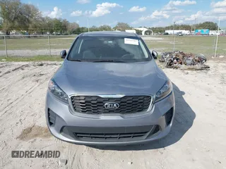 2020 Kia Sorento LX with VIN 5XYPG4A35LG699327, listed as a IAAI auction lot 41526707 with 94,517 mi miles. Bid and sale history available at carsss.com. Image 12.