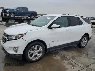 2020 Chevrolet Equinox LT with VIN 3GNAXLEX5LS563007, listed as a Copart auction lot 82023774 with 29,618 mi miles and Salvage Title. Bid and sale history available at carsss.com. Image 1.