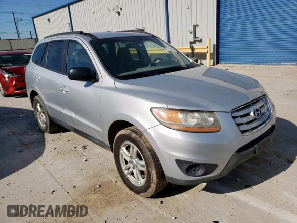 2010 Hyundai Santa Fe GLS z VIN 5NMSG3AB6AH347551, wystawiony jako Copart lot #57718355 z przebiegiem 154 576 mil mil oraz Czysty tytuł • Clean title. Historia ofert i sprzedaży dostępna na DreamBid. Obrazek 4.
