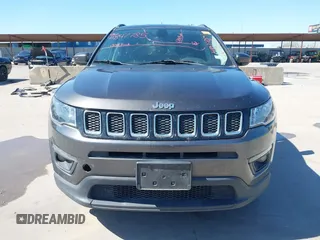 2018 Jeep Compass Altitude with VIN 3C4NJDBBXJT185252, listed as a IAAI auction lot 41847785 with 126,915 mi miles and . Bid and sale history available at carsss.com. Image 13.