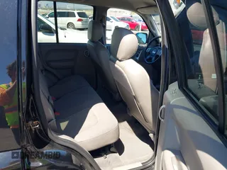 2004 Jeep Liberty Limited with VIN 1J4GL58K74W188439, listed as a IAAI auction lot 42150528 with 95,282 mi miles and . Bid and sale history available at DreamBid. Image 8.