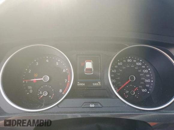 2018 Volkswagen Tiguan S with VIN 3VV1B7AX9JM020833, listed as a Copart auction lot 54539565 with 69,904 mi miles and Salvage title. Bid and sale history available at DreamBid. Image 9.