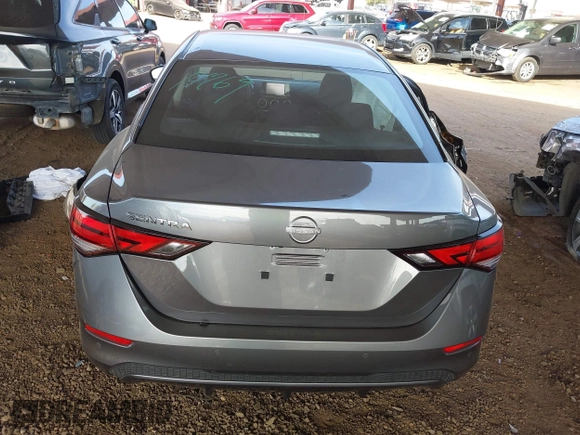 2024 Nissan Sentra S z VIN 3N1AB8BV2RY223040, wystawiony jako IAAI lot #40938706 z przebiegiem 13 013 mil mil oraz . Historia ofert i sprzedaży dostępna na DreamBid. Obrazek 16.