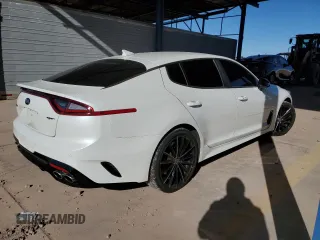 2019 Kia Stinger GT with VIN KNAE35LC0K6052421, listed as a Copart auction lot 84418464 with 83,103 mi miles and Salvage Title. Bid and sale history available at DreamBid. Image 3.