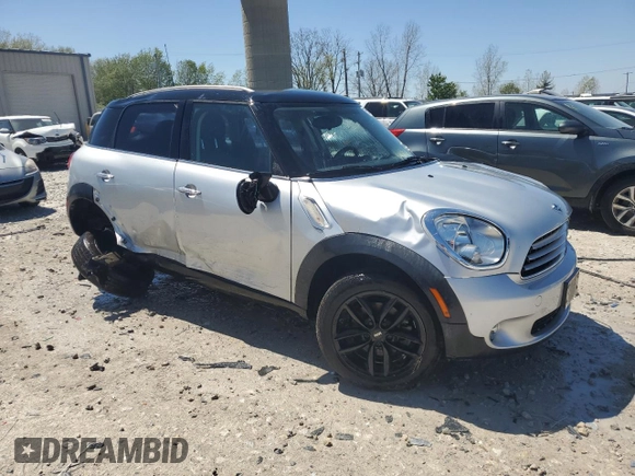 2014 MINI Countryman with VIN WMWZB3C53EWR38893, listed as a Copart auction lot 55091415 with 61,815 mi miles and Non Repairable. Bid and sale history available at DreamBid. Image 4.