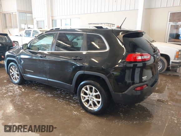 2015 Jeep Cherokee Latitude with VIN 1C4PJLCB9FW536767, listed as a IAAI auction lot 41380122 with 192,535 mi miles. Bid and sale history available at carsss.com. Image 3.