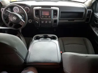 2021 Ram 1500 Tradesman z VIN 1C6RR6FT1MS521053, wystawiony jako Copart lot #55337525 z przebiegiem 70 287 mil mil oraz Czysty tytuł • Clean title. Historia ofert i sprzedaży dostępna na DreamBid. Obrazek 8.