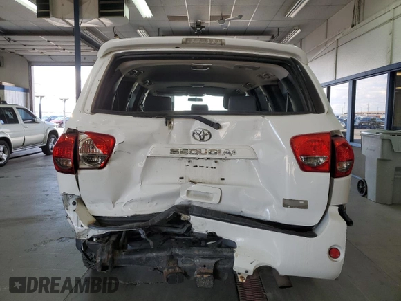 2015 Toyota Sequoia SR5 with VIN 5TDBY5G14FS114781, listed as a Copart auction lot 72066193 with 132,660 mi miles. Bid and sale history available at carsss.com. Image 6.