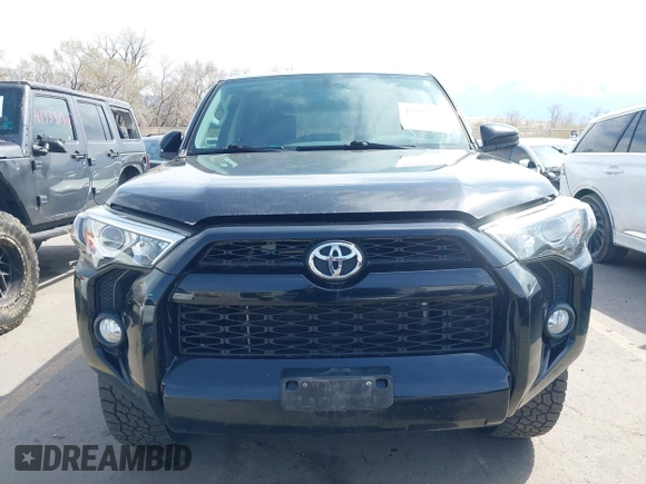 2018 Toyota 4Runner SR5 with VIN JTEBU5JR0J5546028, listed as a IAAI auction lot 41938341 with 70,975 mi miles. Bid and sale history available at carsss.com. Image 12.