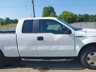2010 Ford F-150 XL z VIN 1FTFX1EV3AKE81304, wystawiony jako IAAI lot #42423867 z przebiegiem 214 188 mil mil oraz . Historia ofert i sprzedaży dostępna na DreamBid. Obrazek 13.