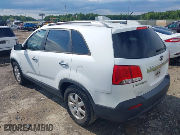 2013 Kia Sorento LX with VIN 5XYKT3A69DG348383, listed as a IAAI auction lot 42195952 with 179,451 mi miles and . Bid and sale history available at carsss.com. Image 3.