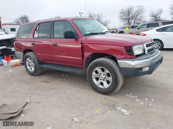 2000 Toyota 4Runner with VIN JT3GM84R5Y0062150, listed as a IAAI auction lot 41281527 with 204,705 mi miles. Bid and sale history available at carsss.com. Image 1.