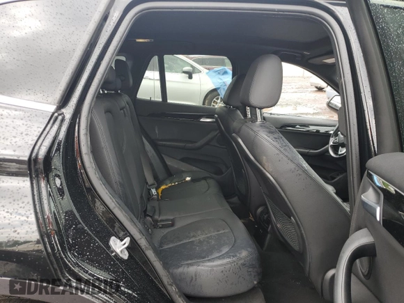 2021 BMW X1 xDrive28i with VIN WBXJG9C05M5T03982, listed as a Copart auction lot 55384025 with 24,309 mi miles and Salvage Title. Bid and sale history available at DreamBid. Image 10.