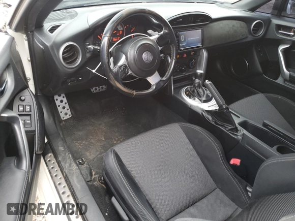 2017 Toyota 86 z VIN JF1ZNAA19H8706666, wystawiony jako Copart lot #45739535 z przebiegiem 60 824 mil mil oraz Szkoda całkowita • Salvage title. Historia ofert i sprzedaży dostępna na DreamBid. Obrazek 8.