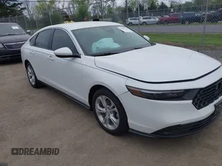 2024 Honda Accord LX z VIN 1HGCY1F20RA058803, wystawiony jako IAAI lot #42059758 z przebiegiem 13 071 mil mil oraz . Historia ofert i sprzedaży dostępna na DreamBid. Obrazek 1.