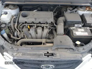 2009 Kia Rondo LX with VIN KNAFG528497222225, listed as a IAAI auction lot 42108192 with 113,040 mi miles. Bid and sale history available at carsss.com. Image 10.