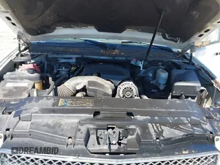 2008 Chevrolet Suburban LTZ with VIN 3GNFC16J08G157677, listed as a IAAI auction lot 41810860 with 267,526 mi miles and . Bid and sale history available at DreamBid. Image 10.