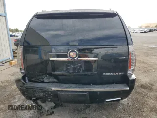 2014 Cadillac Escalade Premium z VIN 1GYS4CEF9ER223159, wystawiony jako Copart lot #77889114 z przebiegiem 159 753 mil mil oraz Czysty tytuł • Clean title. Historia ofert i sprzedaży dostępna na DreamBid. Obrazek 6.